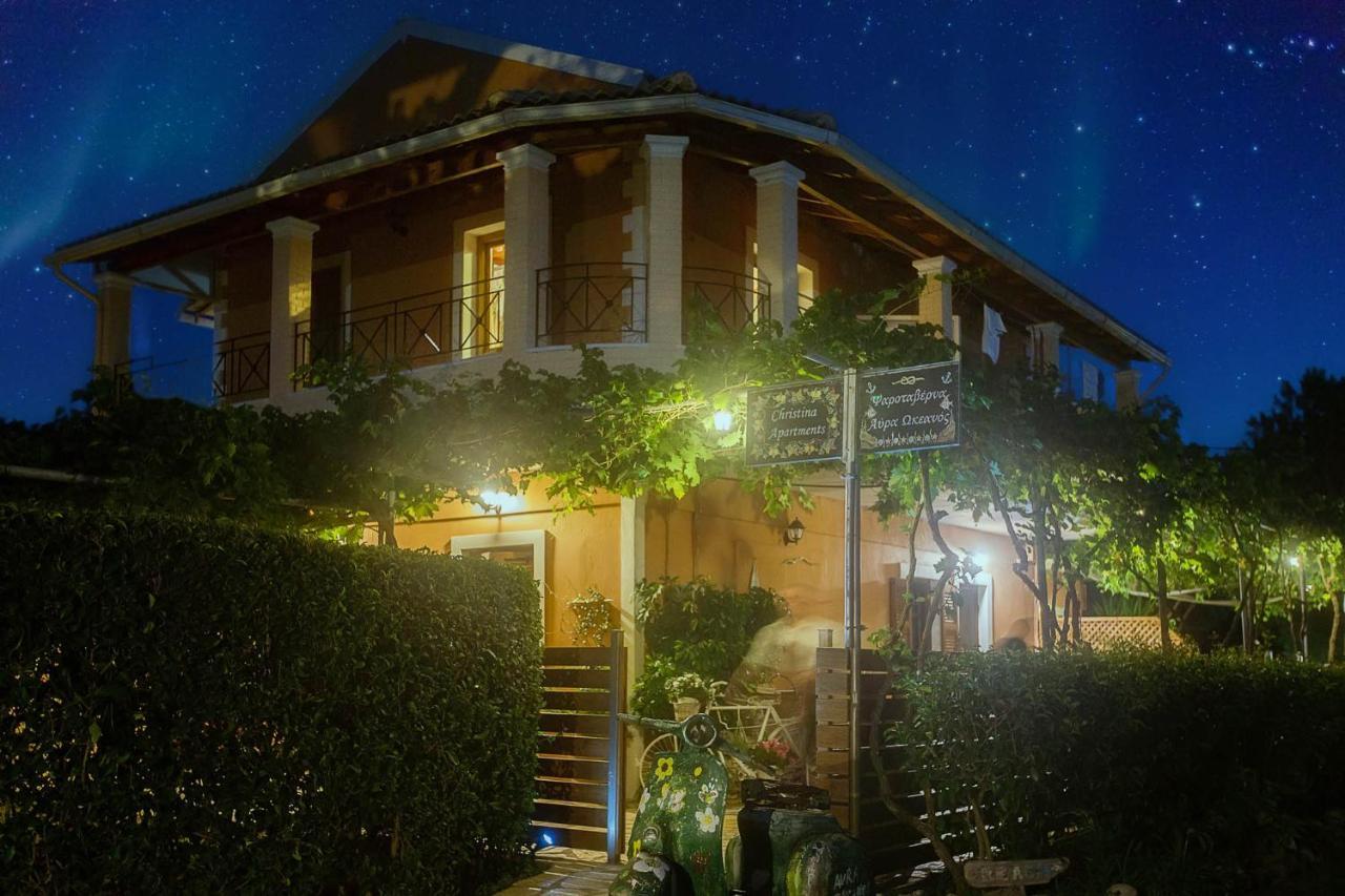 Apartamento Christinas Lofts Ágios Matthaíos Exterior foto